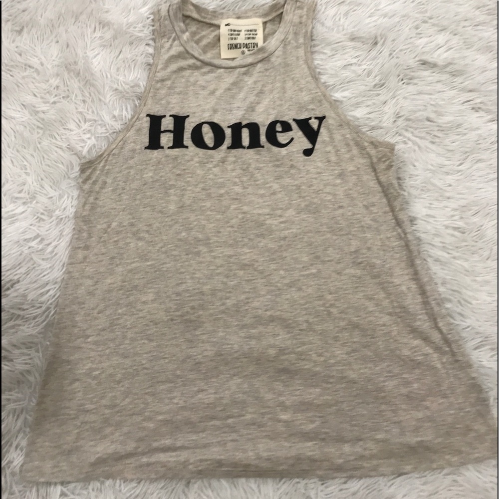 Muscle tee